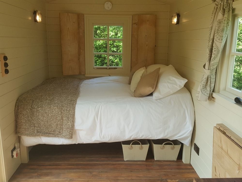 Wilderness B&B 3 Self Contained Rooms Nr Sissinghurst Headcorn エクステリア 写真