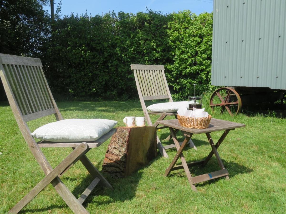 Wilderness B&B 3 Self Contained Rooms Nr Sissinghurst Headcorn エクステリア 写真
